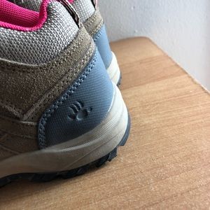 bearpaw aster youth's hiking boots